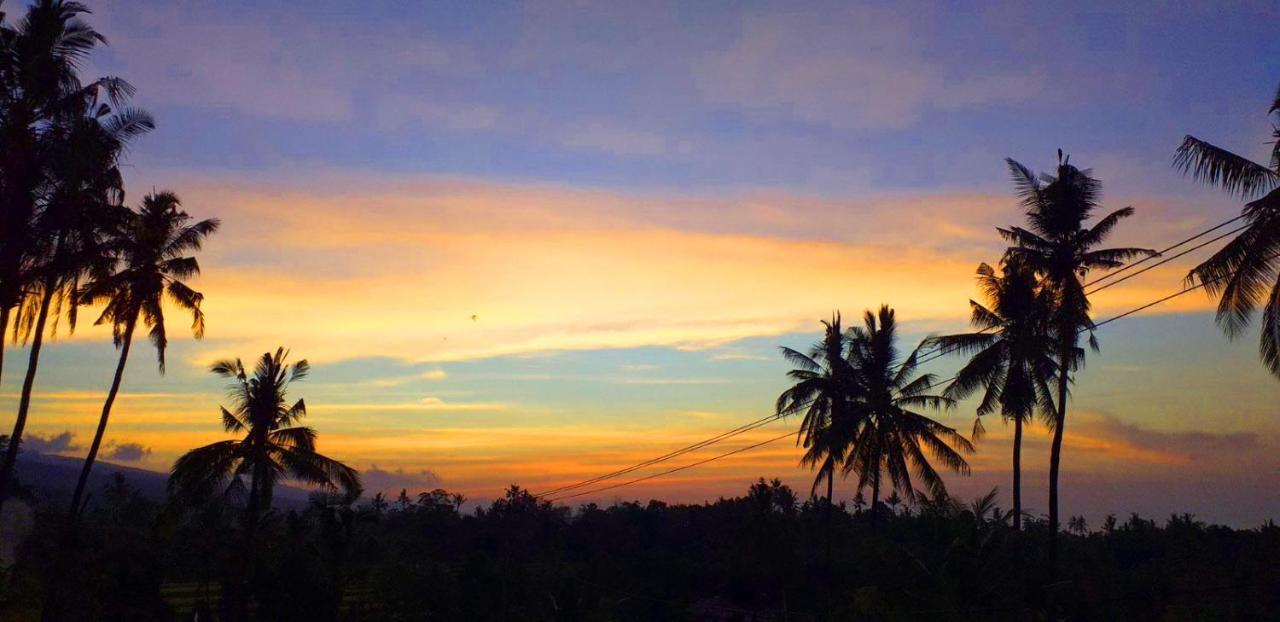 Отель Lafyu Bali Сингараджа Экстерьер фото