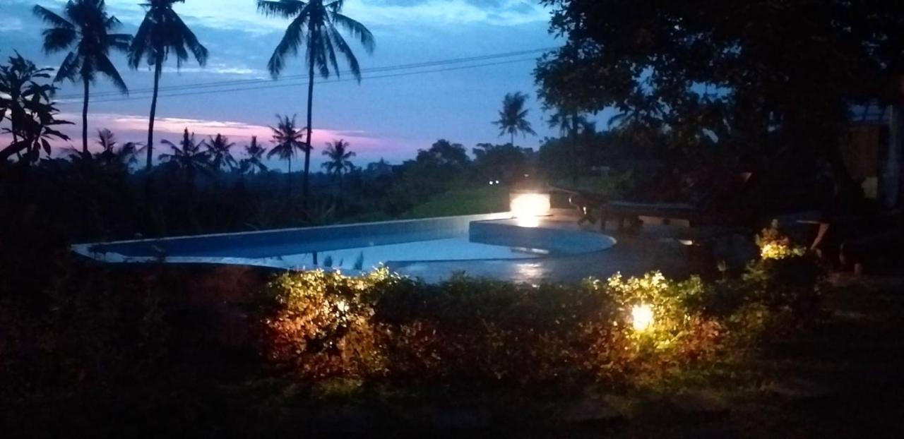 Отель Lafyu Bali Сингараджа Экстерьер фото